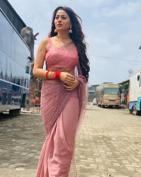 Aparna Dixit's feature image