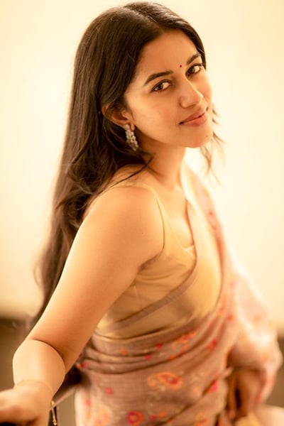 Mirnalini Ravi's feature image